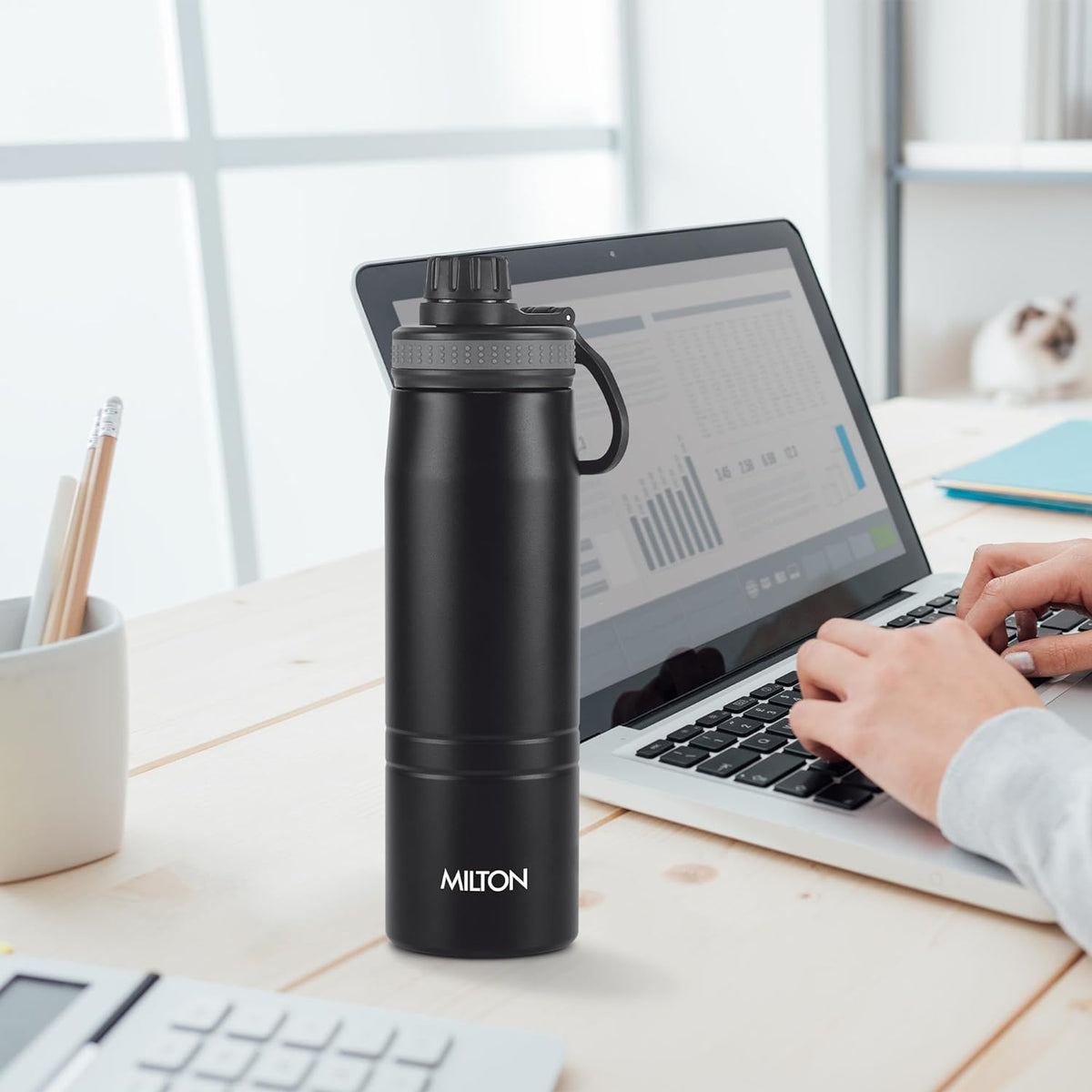 Milton Sparkle Thermosteel Insulated Water Bottle