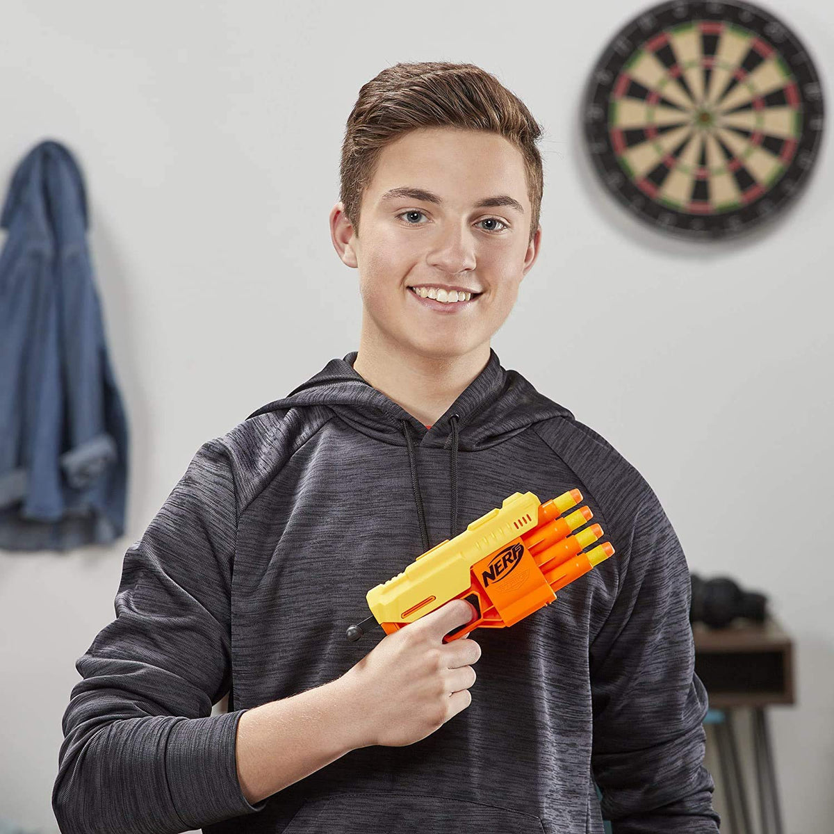 Nerf Alpha Strike Fang QS-4 Dart Targeting Set with 12 Foam Darts