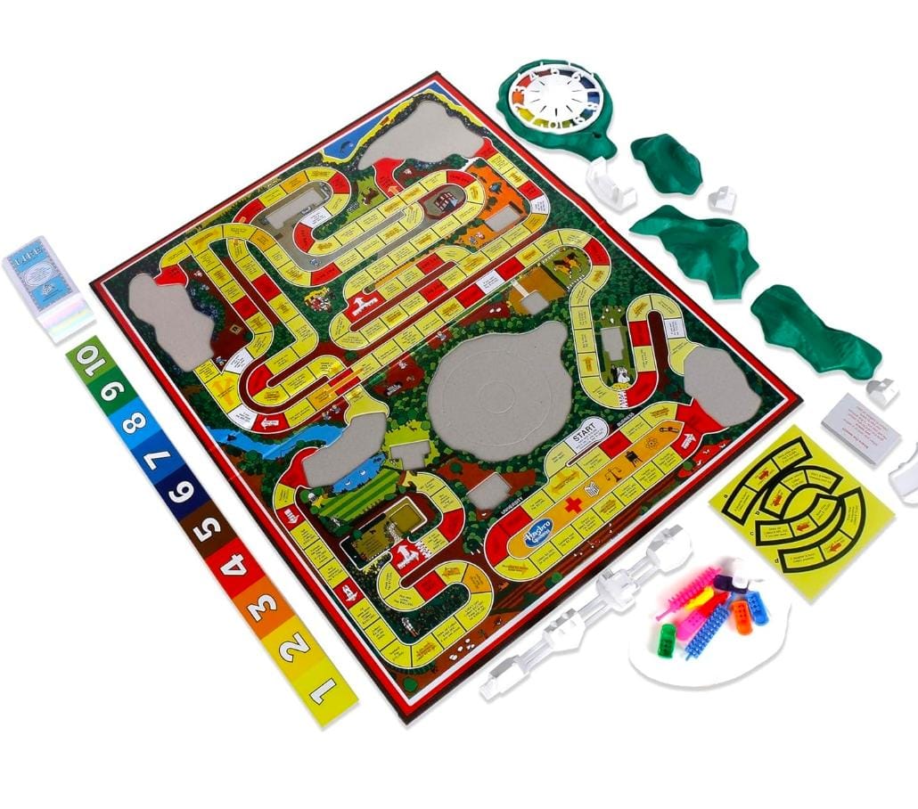 Hasbro Gaming - The Game of Life Board Game, Fun Board Game for Families and Kids, Board Game For Boys & Girls Ages 9+, Game for 2-8 Players, Christmas Gift For Kids & Families | Xmas gift