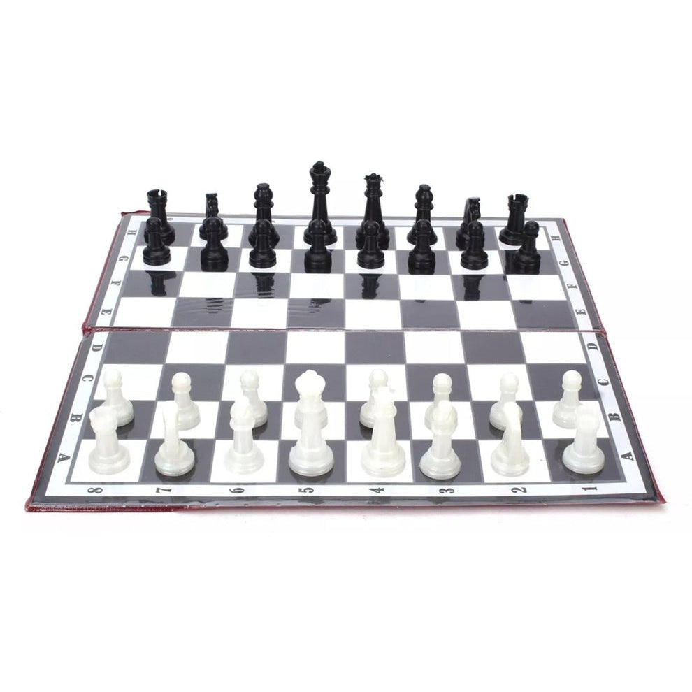 Kings Kingdom Magnetic Chess | Pieces Detail